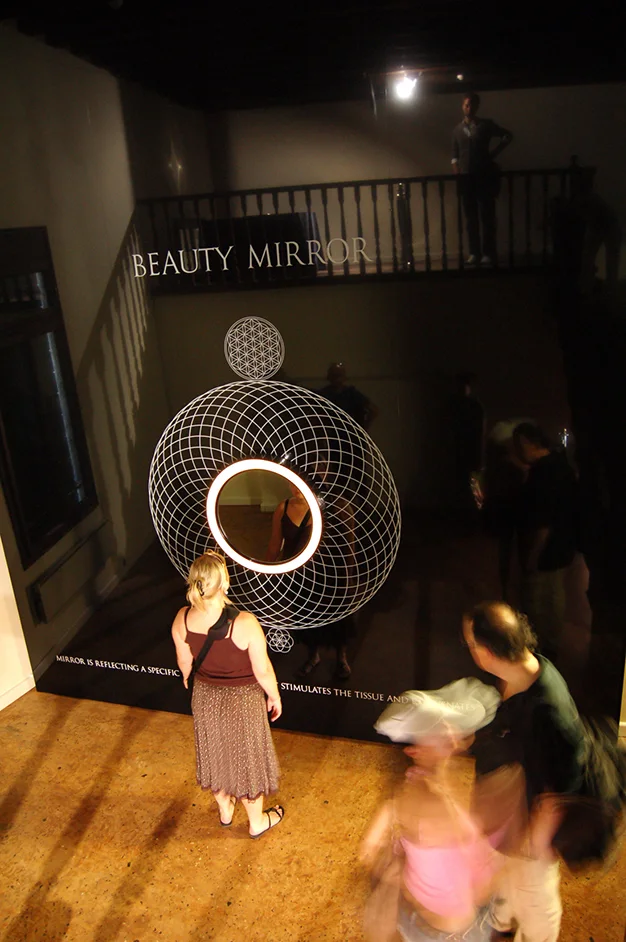 Beauty Mirror, installation view 2