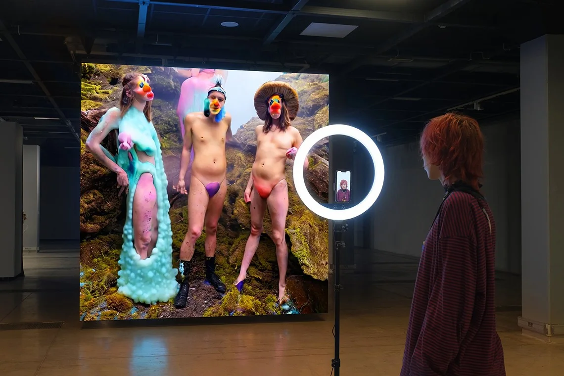 ESX2, installation view 3